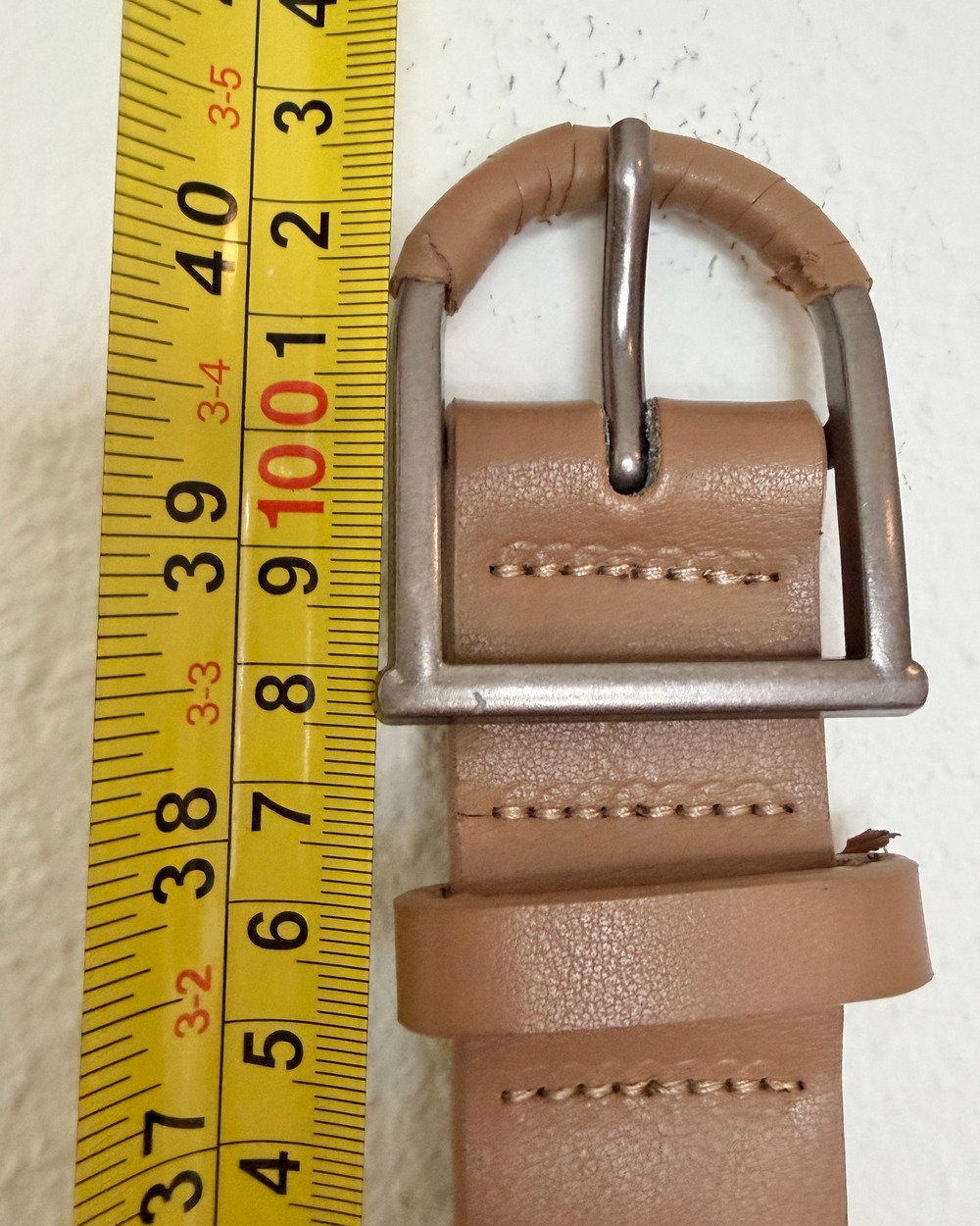 Vince Camuto Size M-L BELT Leather Wrapped D Ring Excellent Condition